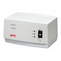 Стабілізатор APC Power regulator/ conditioner 1200VA (LE1200-RS)