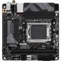 Материнская плата GIGABYTE B650I AX