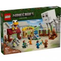 Конструктор LEGO Minecraft Напад на село з повітряною кулею Ґаст (21273)